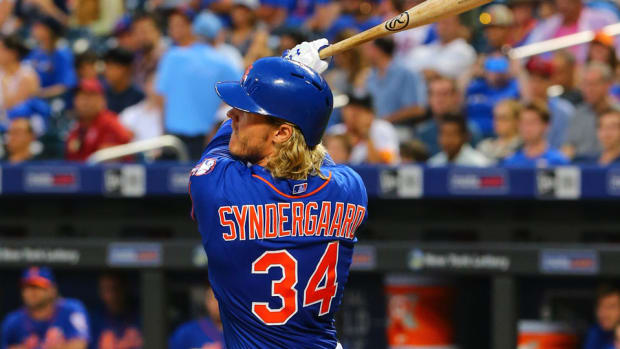 noah-syndergaard-home-run-dodgers-mets.jpg